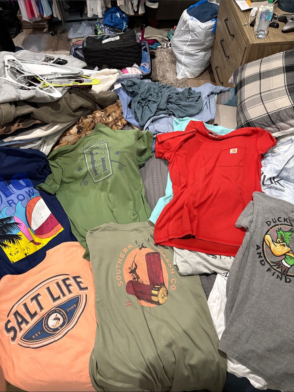 Carhart old row vineyard vines men’s t shirt bundle